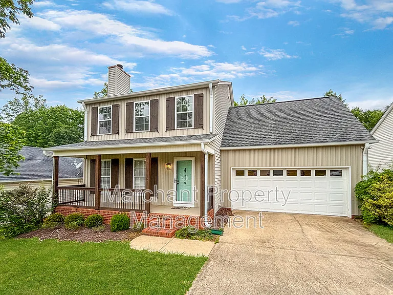 329 Riverside Chase Cir — Photo 3
