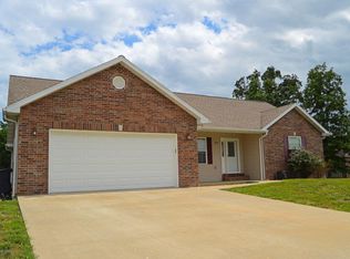 139 Mesa Dr, Waynesville, MO 65583