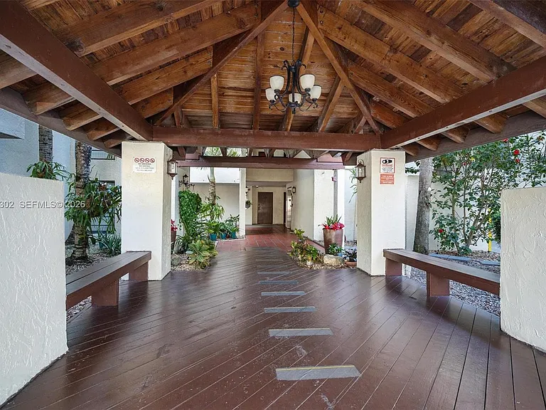 9040 SW 125th Ave #D408 — Photo 7