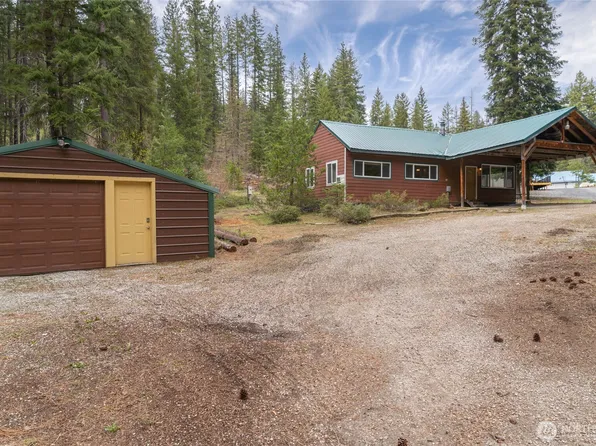 2205 Pine Tree Road, Leavenworth, WA 98826