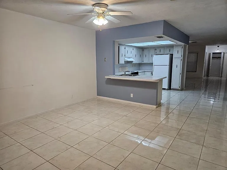7904 NW 70th Ct #1-2 — Photo 19