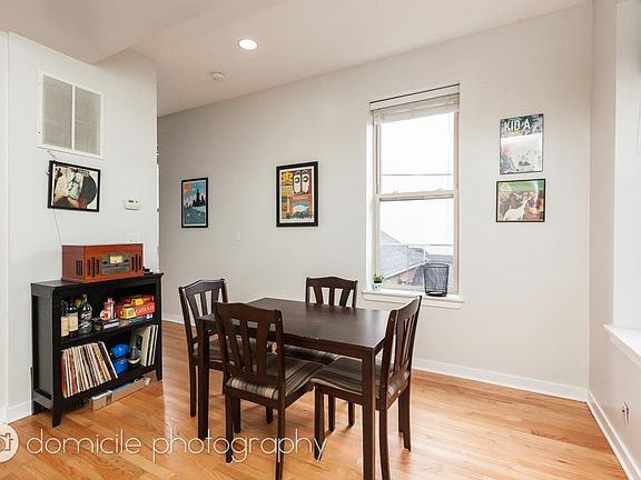 4th image of 1510 N Greenview Ave APT 2R