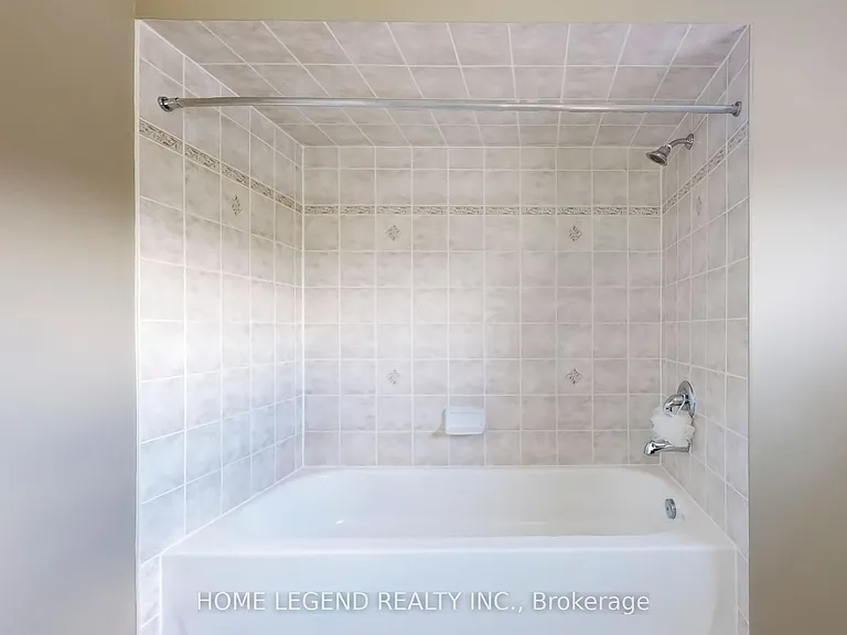 1 Siena Dr — Photo 32