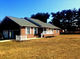 2203 Brayton Rd, Graysville, TN 37338