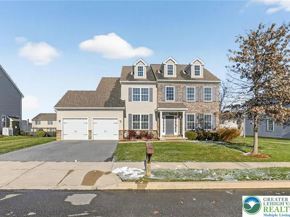 4055 Walter Rd, Bethlehem, PA 18020