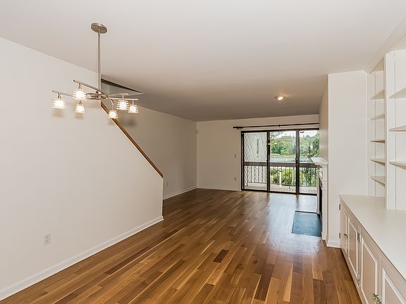Open Concept LR/DR