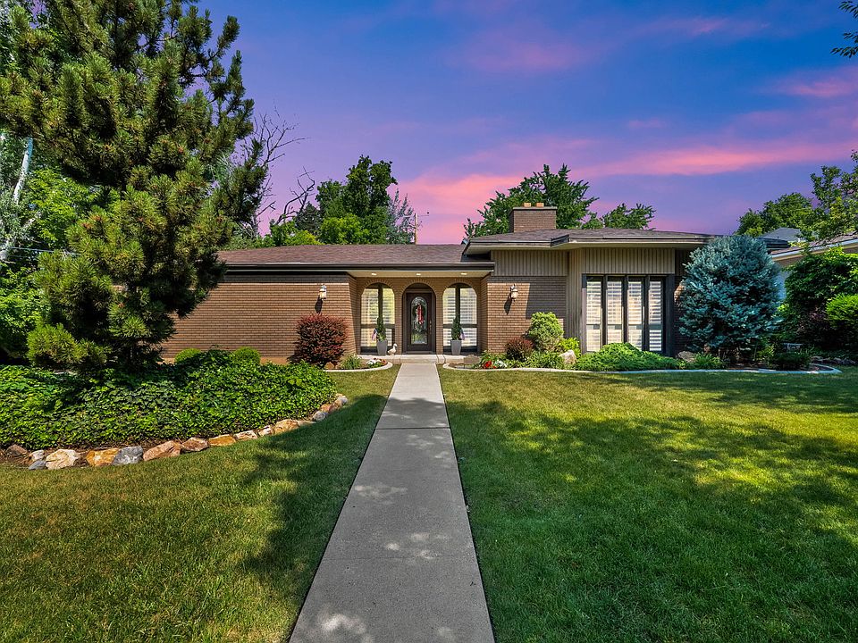 1st image of 2801 E Valley View Ave