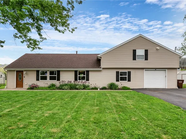 107 Florida Drive, Lower Burrell, PA 15068