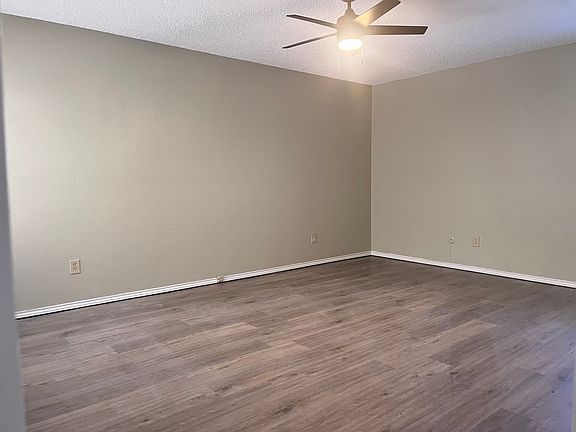 2nd image of 2509 Woodmont Trl #1