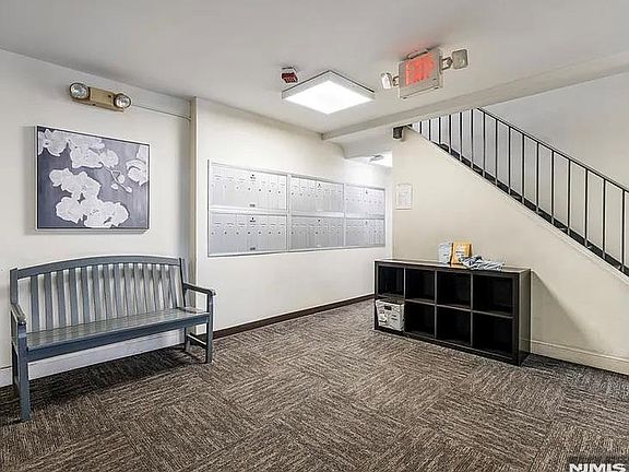 5th image of 130 Orient Way APT 5K