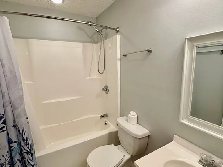 160 Burning Oaks Dr — Photo 10