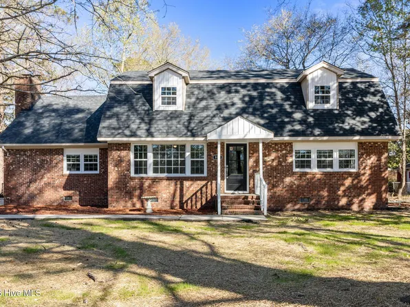 800 Little John Avenue, Jacksonville, NC 28546