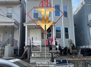 215 Myrtle Ave #2, Jersey City, NJ