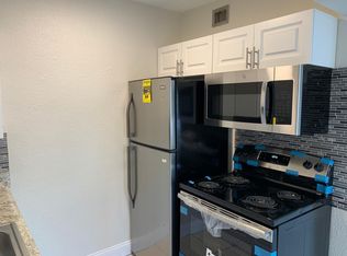 2324 Madison St APT 22, Hollywood, FL 33020