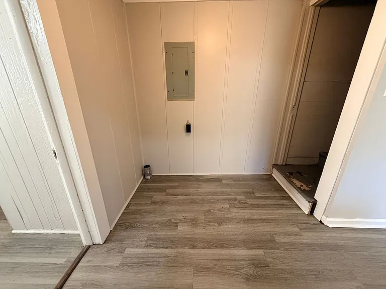 1005 N Oak St #B — Photo 9