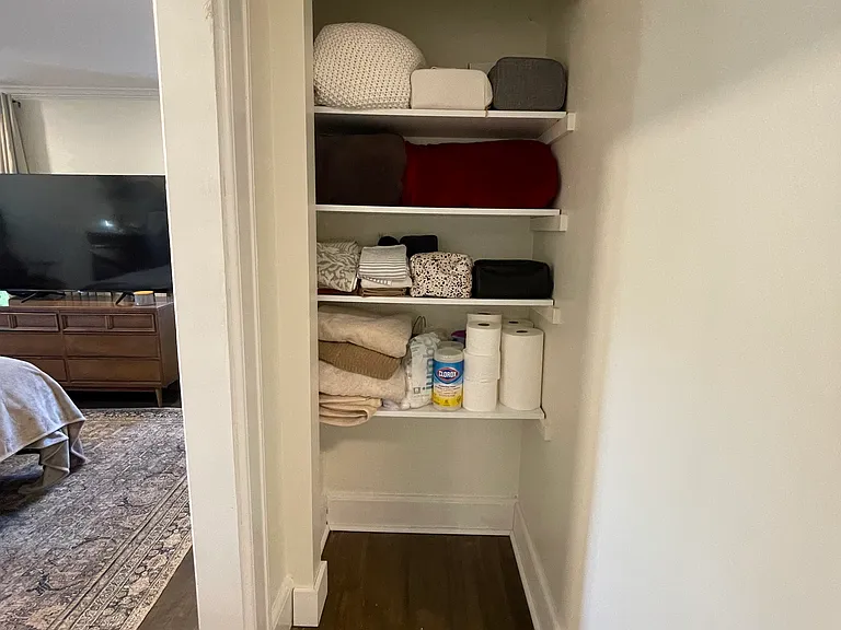 3046 N Oakland Ave #2 — Photo 8