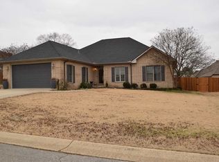 3911 Asbury Dr, Jonesboro, AR 72404