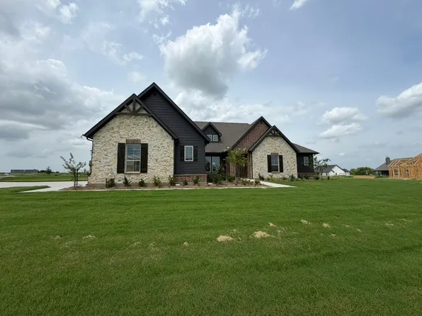 2305 Gypsum St, Krum, TX 76249