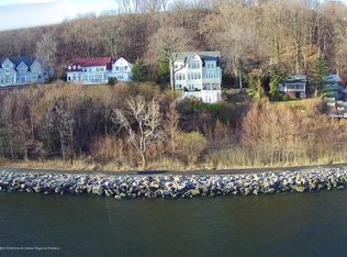 50 Bayside Dr, Atlantic Highlands, NJ 07716
