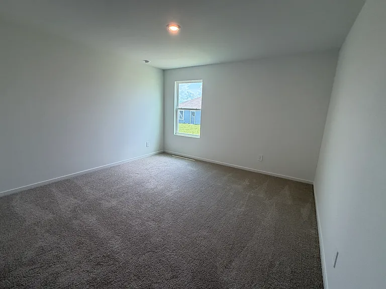 323 Nola Ln — Photo 19