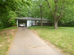 37 Providence Rd, Asheville, NC 28806