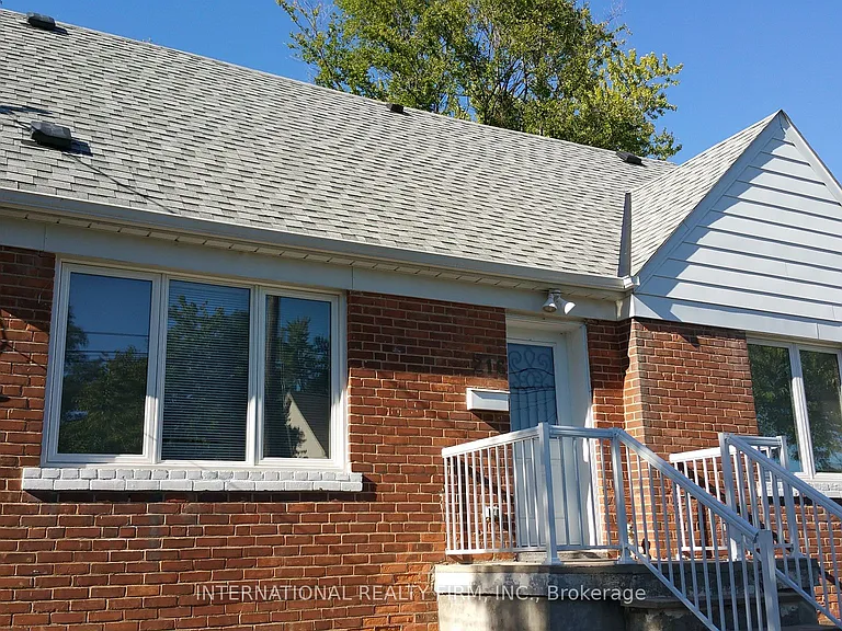 216 Bogert Ave #MAIN HOUSE — Photo 19