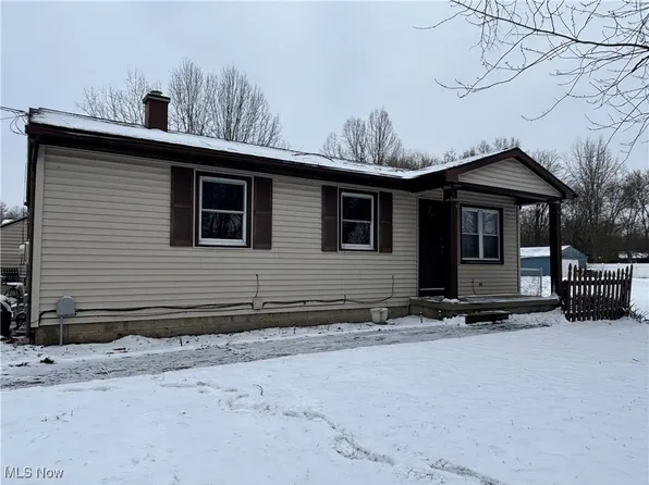 4039 Parkwood Ave, Youngstown, OH 44505