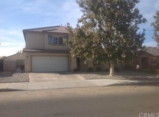 45337 Robinson Dr, Lancaster, CA 93535