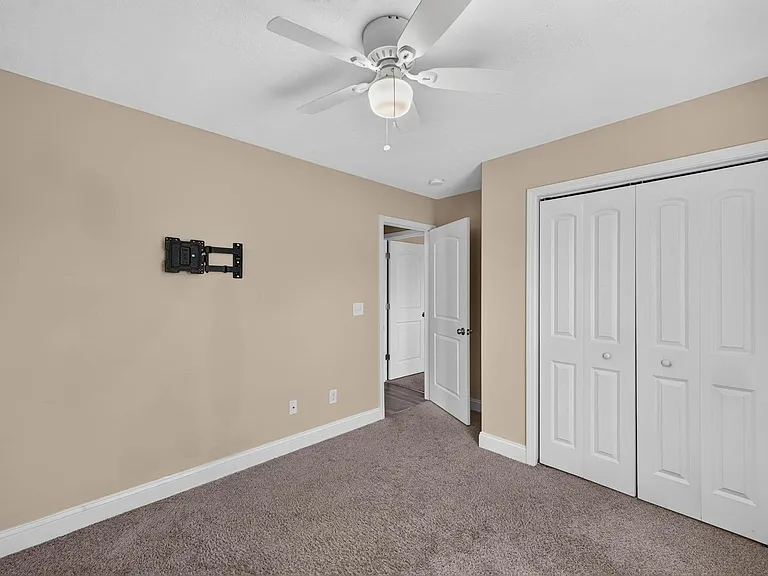 934 Boyd Ln — Photo 17