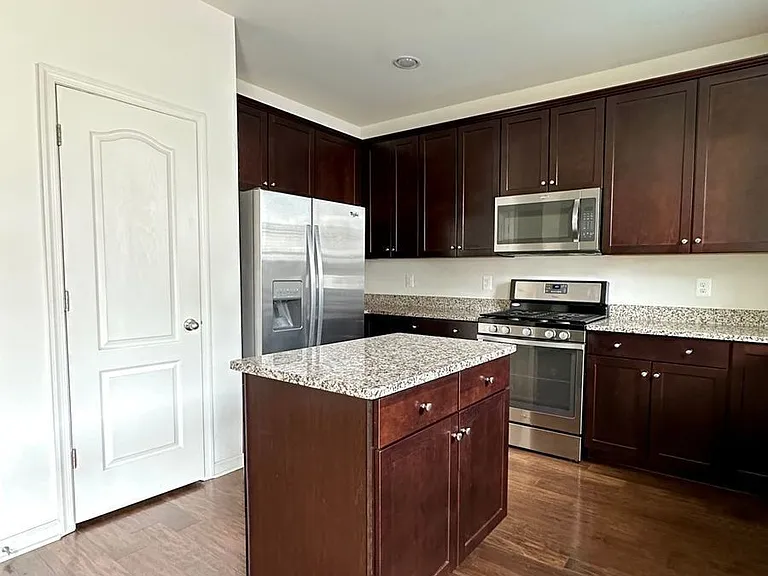 107 Foundry Ln #31 — Photo 3