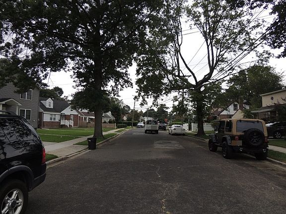4th image of 124 Lawrence St
