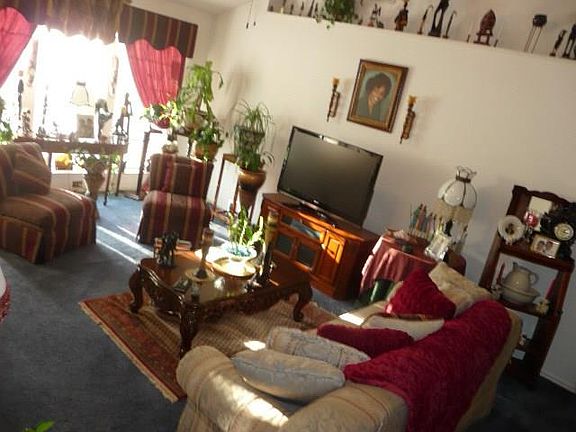 3rd image of 8016 Colfax Ln