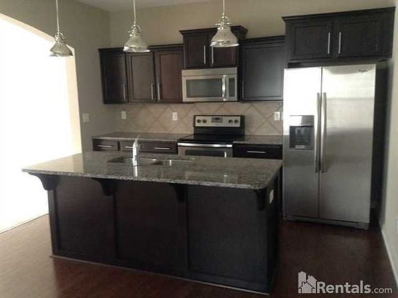 5th image of 1028 Joselynn Dr