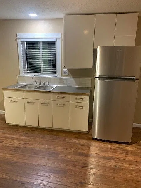 1 bed, 850 sqft, $1,850 — Photo 4