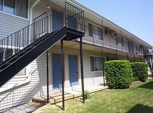 1012 Newton Rd #6, Iowa City, IA 52246