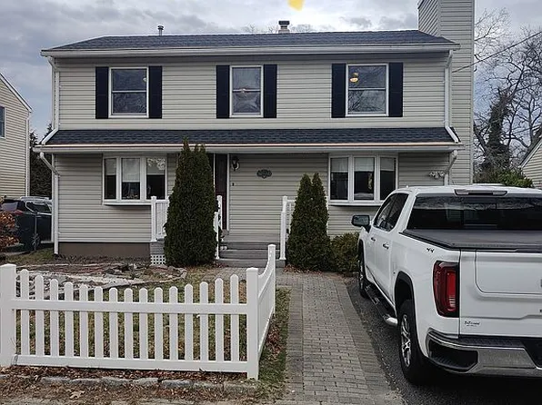 1134 Oak Rd, Wall Township, NJ 08736