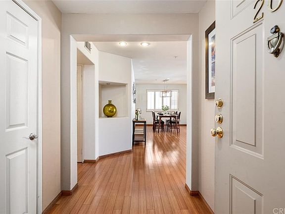 5th image of 10604 Valley Spring Ln Unit 202