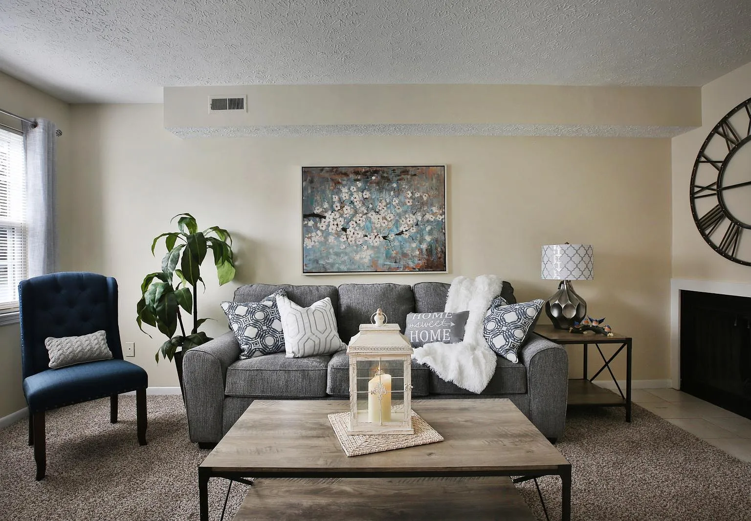 2 bed, 1.5 bath, 1008 sqft, $1,250 — Photo 3