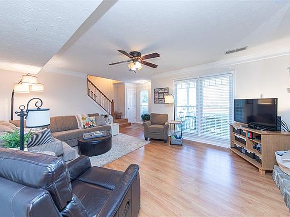 2nd image of 661 Golden Brook Ct