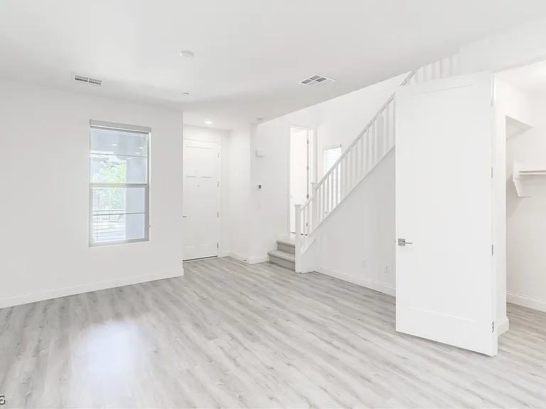 11648 Bearpaw Meadow Ave — Photo 7