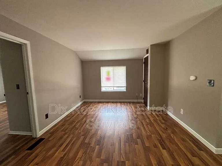 3125 Harrison St #2 — Photo 6