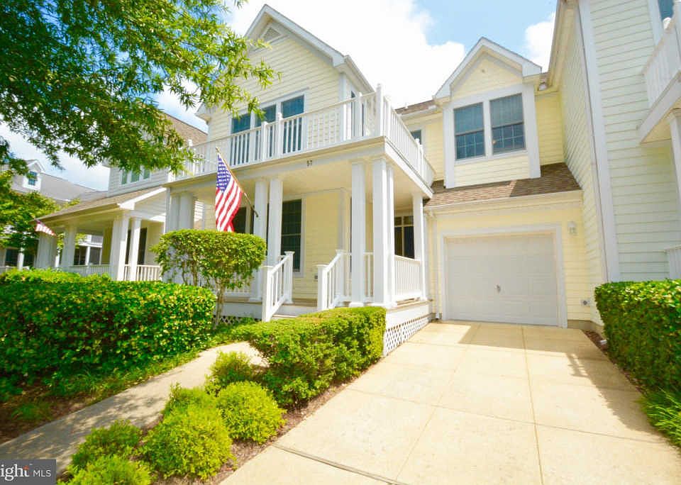 1st image of 57 Willow Oak Ave