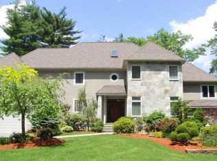 14 Jana Rd, Salem, NH 03079