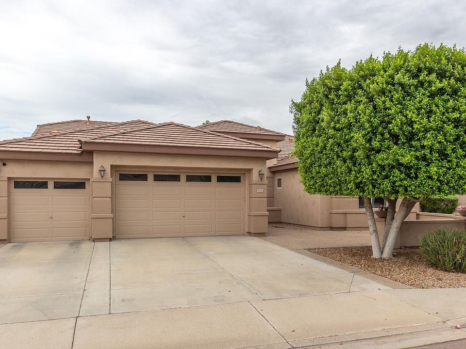 1st image of 8026 W Via Del Sol