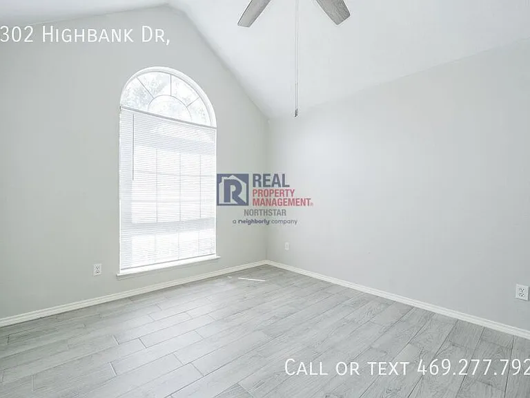 2302 Highbank Dr — Photo 26