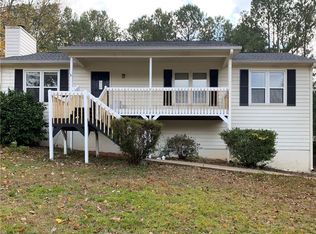 2798 Pine Meadow Dr, Marietta, GA 30066