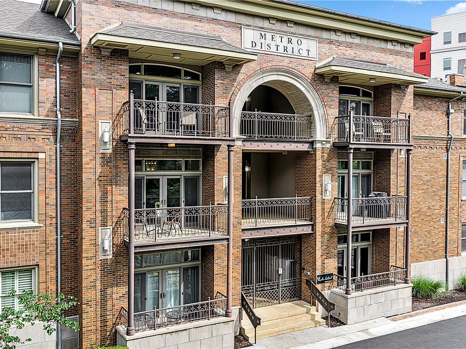1st image of 600 W Meadow St APT 206