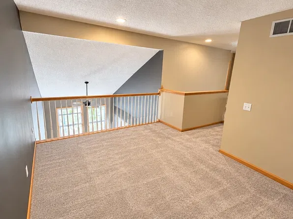 14128 Alabama Ave S, Savage, MN 55378
