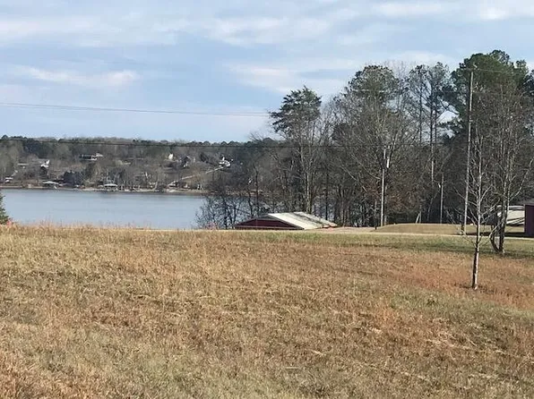 16501 N Star Cir, Sale Creek, TN 37373