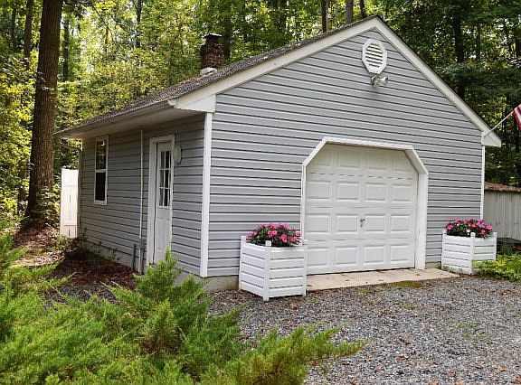 5th image of 249 Creek View Ln